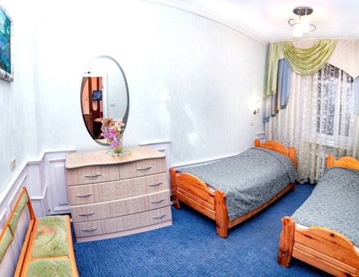 2-комнатный номер люкс с 2 односпальными кроватями (с пансионом) - Санаторий «Рассветы над Бией» Стан-Бехтемир