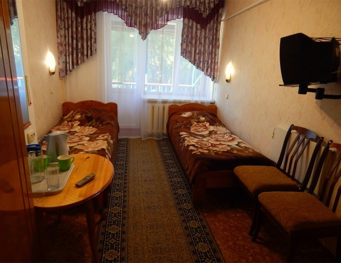 Номер эконом с 2 односпальными кроватями (с пансионом) - Санаторий «Рассветы над Бией» Стан-Бехтемир